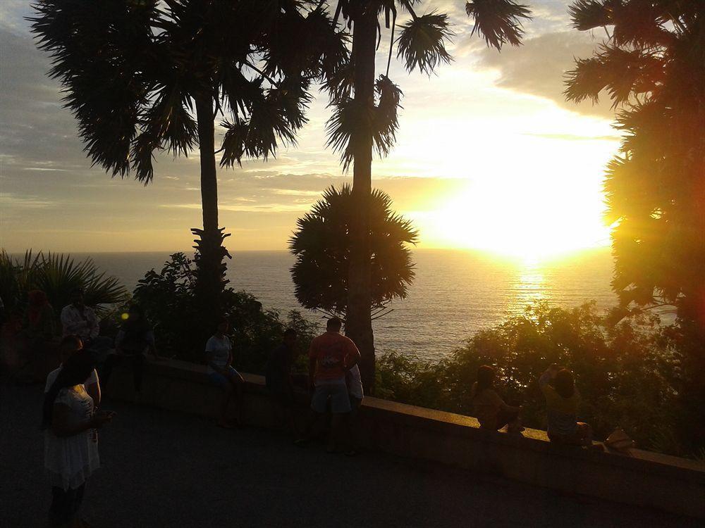 But Different Phuket Boutique Hotel Nai Harn Exterior foto